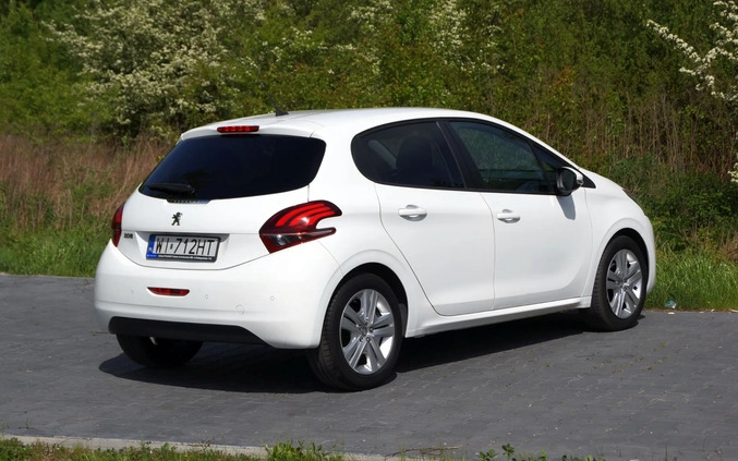 Peugeot 208 cena 35500 przebieg: 100000, rok produkcji 2018 z Warszawa małe 742